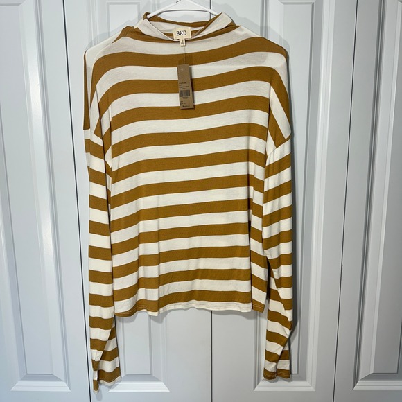 BKE Tops - NWT BKE Mock Neck Top Womens Large Yellow Cream Striped Long Sleeve Soft Buckle